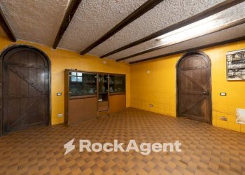 Stanza non arredata - Villa viale Grigna, 28, Camparada - foto 32