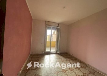 Camera da letto - Appartamento via Napoli Achille, 9, Salerno - foto 16