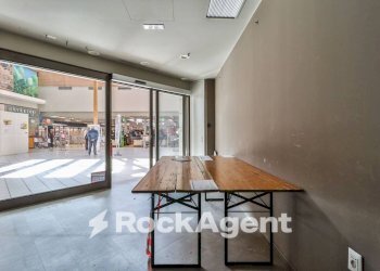 Interno non residenziale - Commercial Premises via Amilcare Ponchielli, 23, Bologna (neighborhood Centro Storico) - photo 2
