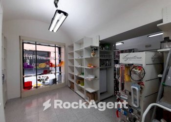 Interno non residenziale - Negozio via Roma, 23, Acquapendente - foto 5