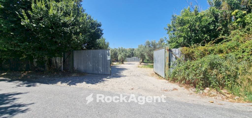 Box auto - Building land via Conti di Loritello, Catanzaro - photo 1