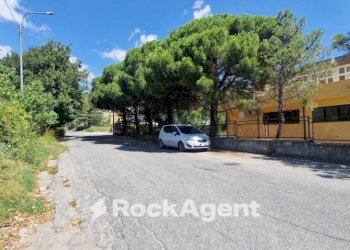 Zona - Building land via Conti di Loritello, Catanzaro - photo 8