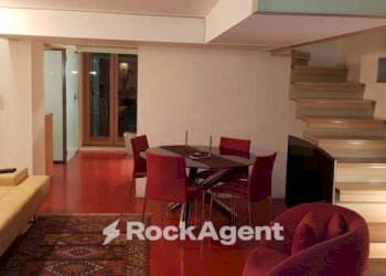 Salone - Two-room apartment vico del Vasto a Chiaia, Napoli (neighborhood Chiaia) - photo 1