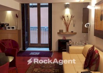 Salone - Two-room apartment vico del Vasto a Chiaia, Napoli (neighborhood Chiaia) - photo 7