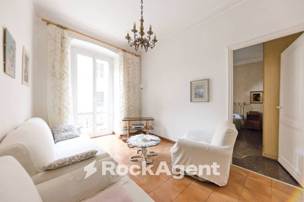 Salone - Appartamento via Carlo Rolando, 31, Genova (zona Sampierdarena) - foto 2