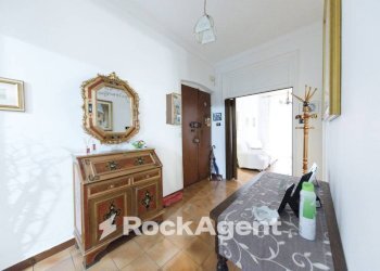 Ingresso - Appartamento via Carlo Rolando, 31, Genova (zona Sampierdarena) - foto 18