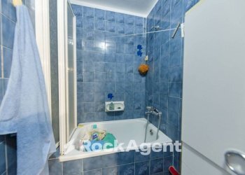 Bagno - Appartamento via Carlo Rolando, 31, Genova (zona Sampierdarena) - foto 31
