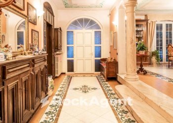 Corridoio - Villa Mede - foto 4