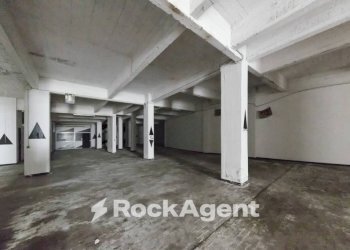 Interno non residenziale - Warehouse via Cordanieri, Genova (neighborhood Voltri) - photo 14