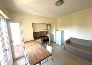 soggiorno - Bilocale via Minarini, 8, San Lazzaro di Savena - foto 3