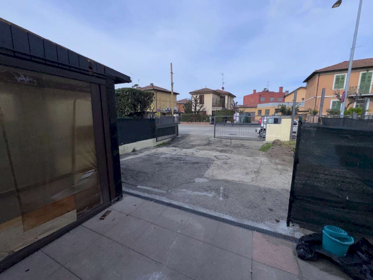 dehors - Locale Commerciale via Zanardi, Bologna (zona Lame) - foto 2