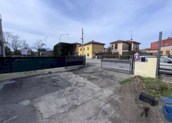 pergolato - Commercial Premises via Zanardi, Bologna (neighborhood Lame) - photo 19