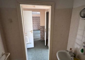 bagno disabili - Commercial Premises via Zanardi, Bologna (neighborhood Lame) - photo 23