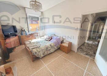 Camera da letto - Trilocale Bologna (zona San Donato) - foto 9