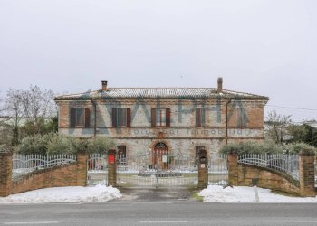 Zona - Villa viale dell'Appennino, Forlì - foto 1