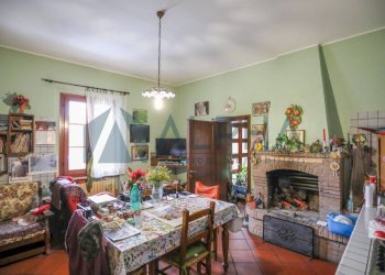 Salone - Villa viale dell'Appennino, Forlì - foto 17