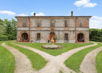 Facciata - Villa viale dell'Appennino, Forlì - foto 2