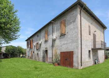 Facciata - Villa viale dell'Appennino, Forlì - foto 3