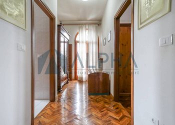 Corridoio - Casa indipendente viale dell'Appennino, Forlì - foto 9