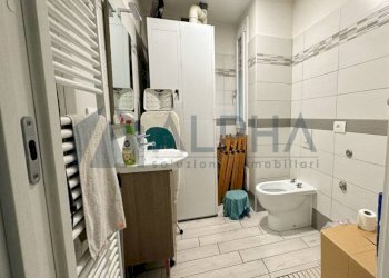 Bagno - Appartamento via Giuseppe Garibaldi, Ravenna (zona Marina di Ravenna) - foto 9