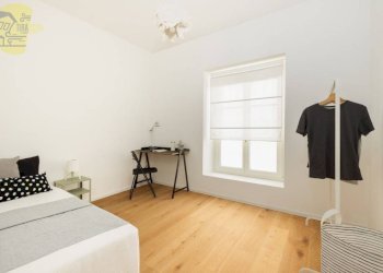 Camera da letto - Trilocale via Michelangelo Buonarroti, 14, Trieste - foto 20