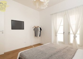 Camera da letto - Trilocale via Michelangelo Buonarroti, 14, Trieste - foto 16