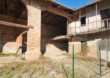 Magazzino Corneliano d'Alba - foto 1