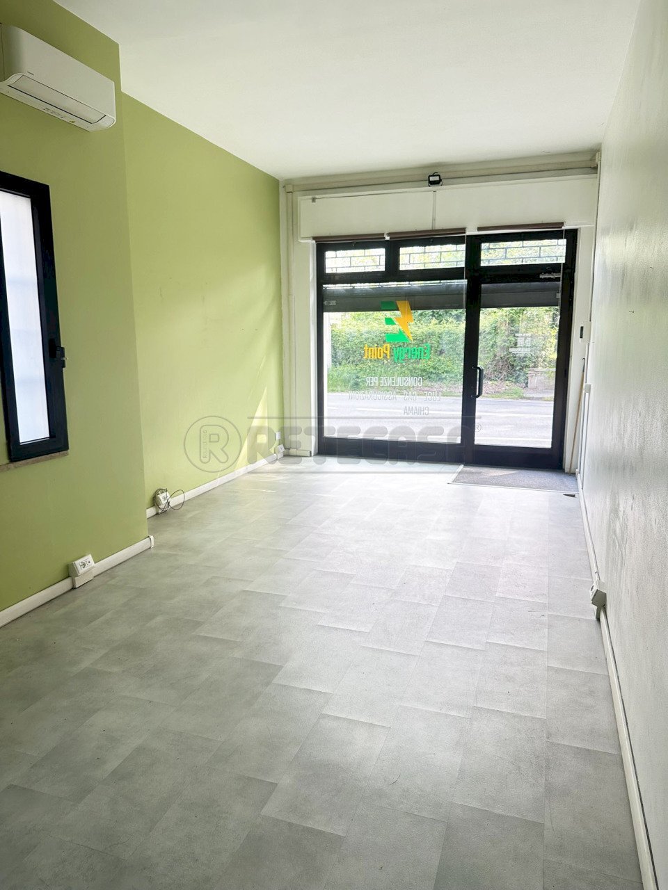 IMG_0582.JPEG - Locale Commerciale Viale Riviera Berica 650, Vicenza - foto 1