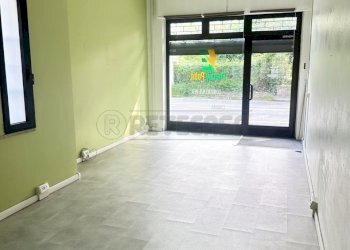 IMG_0582.JPEG - Locale Commerciale Viale Riviera Berica 650, Vicenza - foto 1