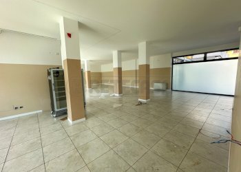 SALA - Locale Commerciale Via Udine, Castions di Strada - foto 10