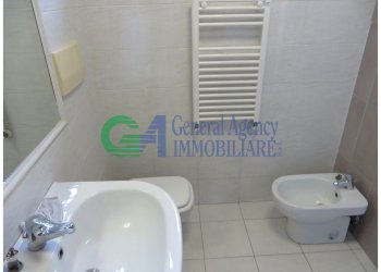 IMG_3899.jpg - Ufficio VIA ANDREA MILLEVOI, Roma (zona Cecchignola) - foto 27