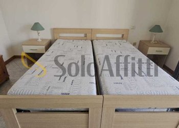 camera da letto matrimoniale - Bilocale Viale G. Matteotti s.n.c., Forlimpopoli - foto 2