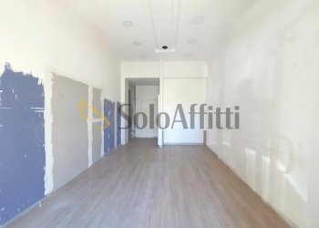 20260520_112033 - Commercial Premises Via Tommaso Gullì 9, Catanzaro - photo 2