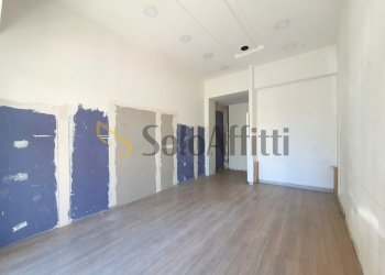 20260520_112041 - Commercial Premises Via Tommaso Gullì 9, Catanzaro - photo 3