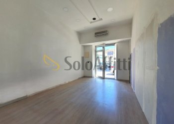 20260520_112130 - Commercial Premises Via Tommaso Gullì 9, Catanzaro - photo 6