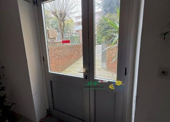 ingresso deposito bici.jpg - Three-room apartment Via da Gente, Parma (neighborhood Pablo) - photo 27