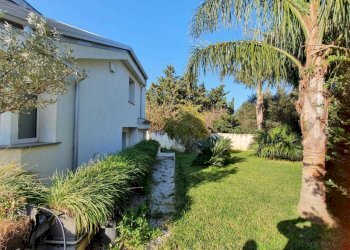 WhatsApp Image 2021-02-26 at 11.01.06 (1).jpeg - Villa Viale dell'Olimpo 49, Palermo - foto 4