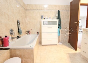 bagno.jpg - Bilocale Via Torquato Tasso, Pogliano Milanese - foto 16