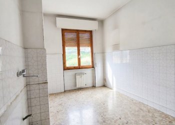 Gemini_Generated_Image_dvj089dvj089dvj0.png - Trilocale Arcola - foto 3