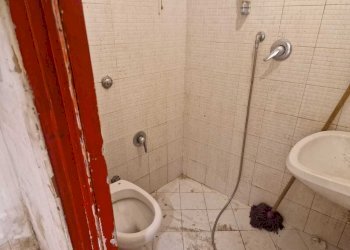 Interno - Magazzino Vicolo del Bologna 14, Roma (zona Trastevere) - foto 20