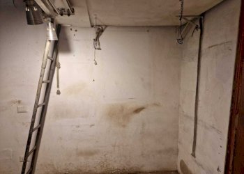 Interno - Magazzino Vicolo del Bologna 14, Roma (zona Trastevere) - foto 21