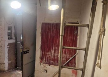 Interno - Magazzino Vicolo del Bologna 14, Roma (zona Trastevere) - foto 22
