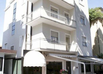 2.jpeg - Stabile - Palazzo Viale Renato Parisano 1, Rimini - foto 2