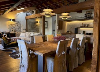 AFFITTO COURMAYEUR - SOGGIORNO E ZONA PRANZO - Appartamento Via Roma 73, Courmayeur - foto 9