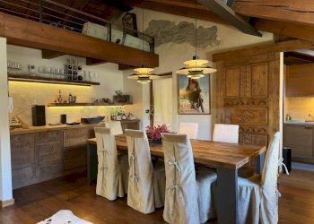 AFFITTO COURMAYEUR - SOGGIORNO E ZONA PRANZO - Appartamento Via Roma 73, Courmayeur - foto 10