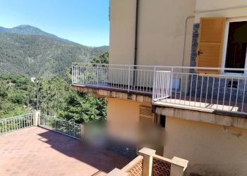 779403693.jpg - Appartamento Via Olivella Caminata 36, Casarza Ligure - foto 1
