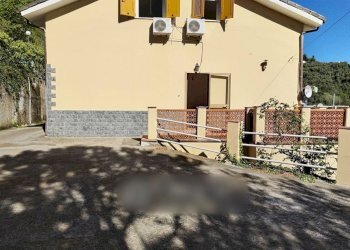 779403635.jpg - Appartamento Via Olivella Caminata 36, Casarza Ligure - foto 1