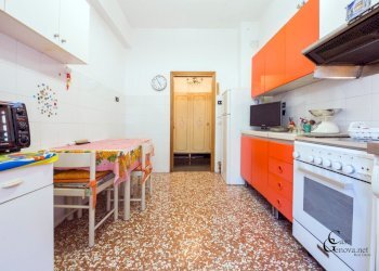 IMG_2017.jpg - Appartamento Via Fereggiano 173, Genova (zona Marassi) - foto 7