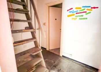 2.jpg - Locale Commerciale Corso Sardegna 264, Genova (zona Marassi) - foto 2