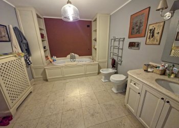 20260331_102339.jpg - Appartamento Via Assarotti 25, Genova (zona Castelletto) - foto 30